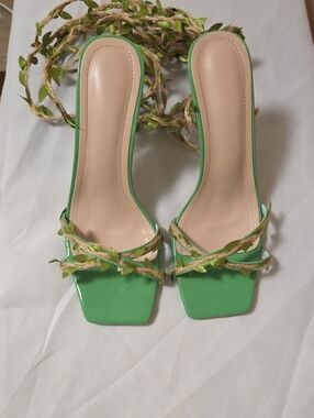 Green Strappy Square-Toe Women's Heels